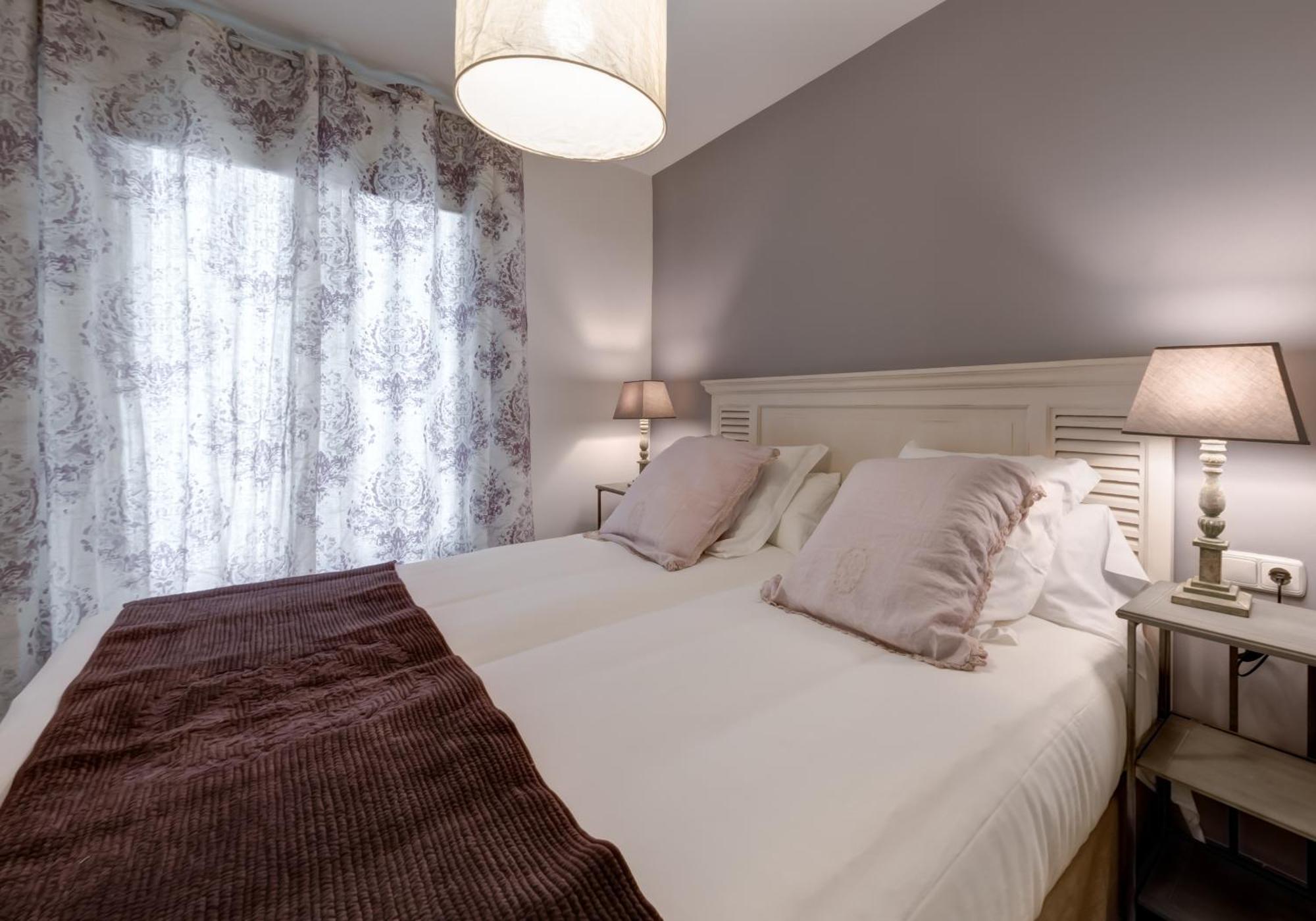 Bailen 1 Apartment เซบีญา ภายนอก รูปภาพ